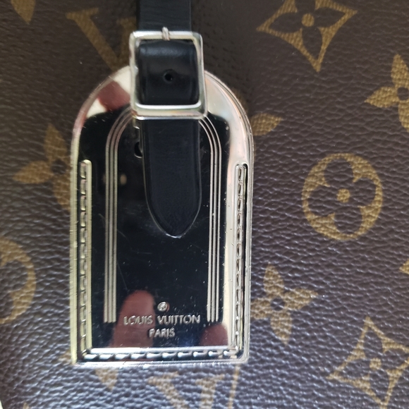 Louis Vuitton Metal Luggage Tag Key Chain - Picture 5 of 12